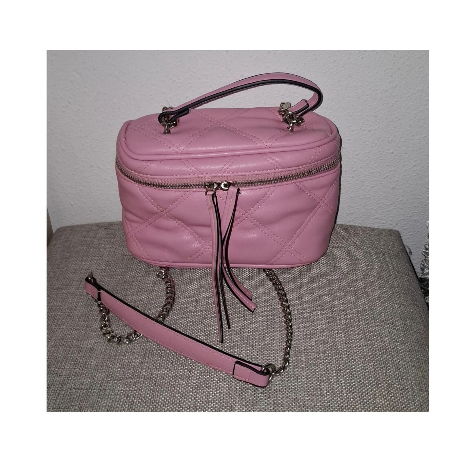 Bolso Rosa Stradivarius Acolchado con Cadena limite edition Y2K